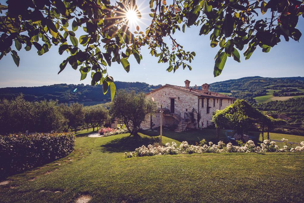 Agriturismo Casal San Sergio فوسومبرون المظهر الخارجي الصورة